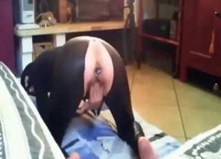 Zoo sex with a bodysuit babe who needs it